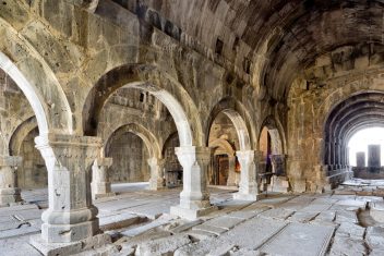 Monasterios de Sanahin — Armenia 8 días