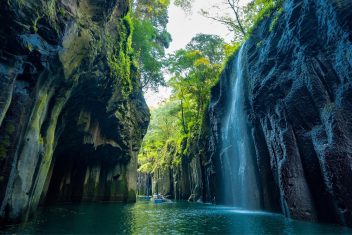 MONTE ASO – TAKACHIHO – TSUETATE ONSEN — Kyushu, Leyendas y Tradiciones de Japón