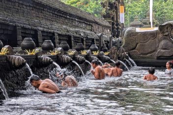 BALI — Bali Esencial