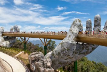 HOI AN – BA NA HILLS – DANANG — Vietnam en Familia