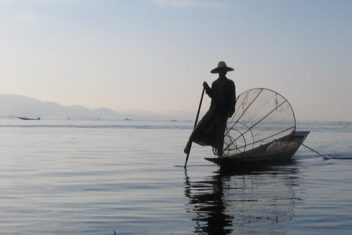 Lago Inle — Myanmar Esencial