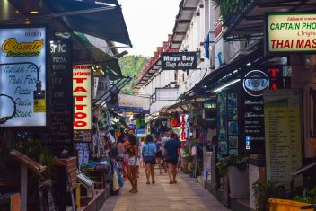 PHI PHI ISLAND — Bangkok y Phi Phi
