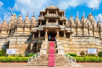 Templo Jainista, Ranakpur — Encantos del Rajasthan